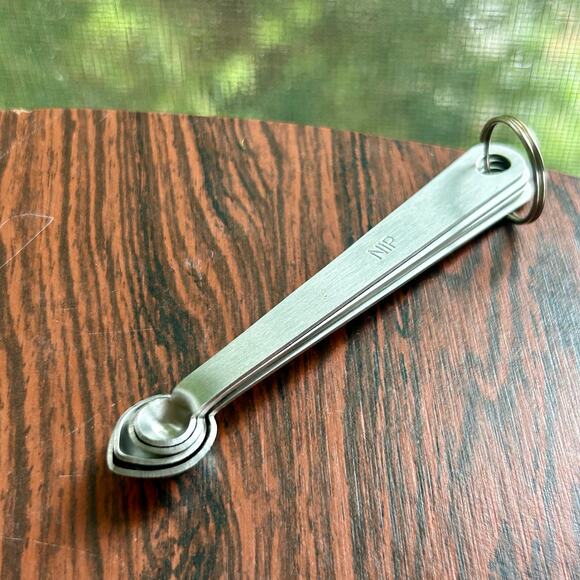 Vintage Mini Measuring Spoons Set – Dash Nip Smidgen Pinch Stainless - Picture 2 of 7